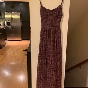 Abercrombie fitch burgundy floral maxi dress S